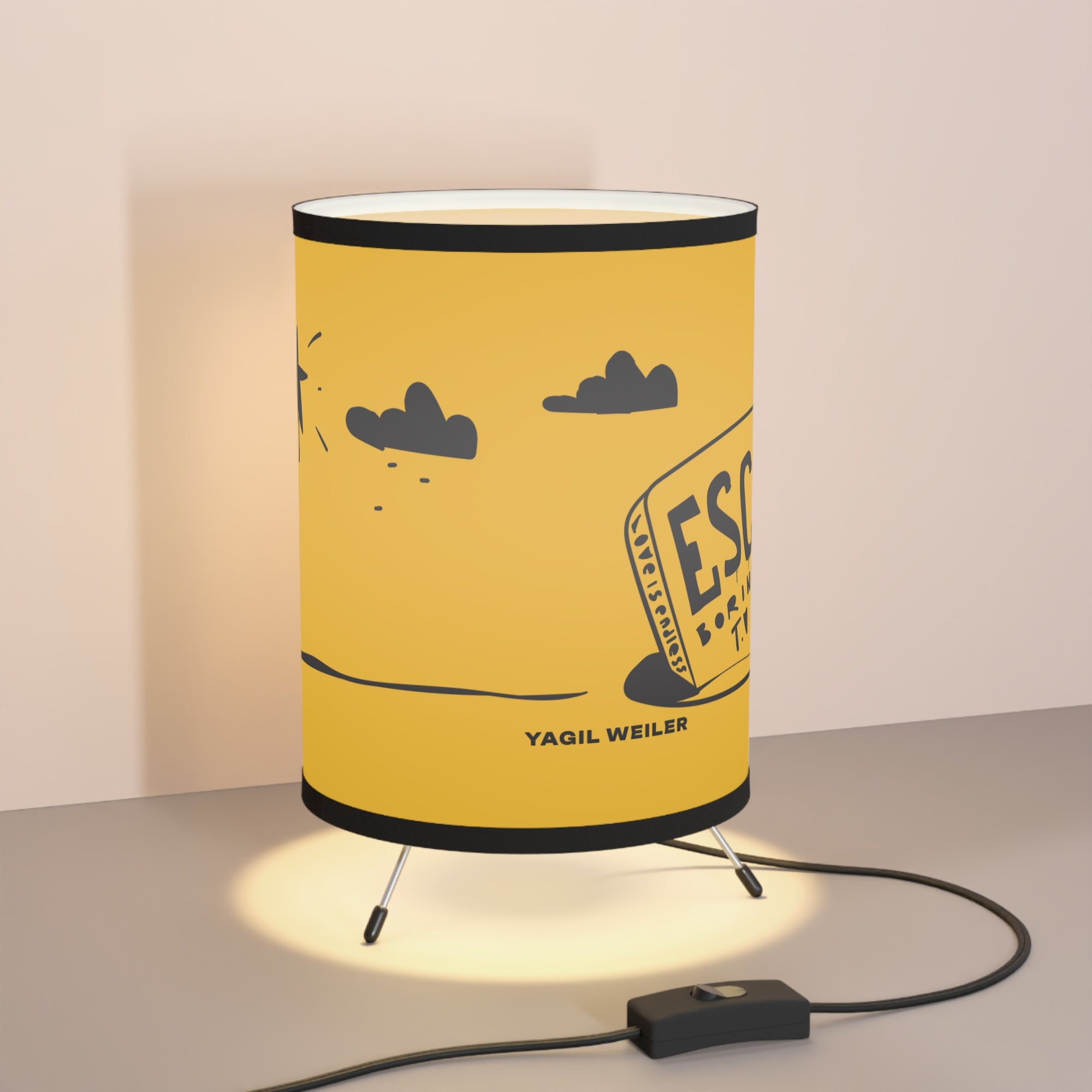 ESC BORING TV | Tripod Lamp