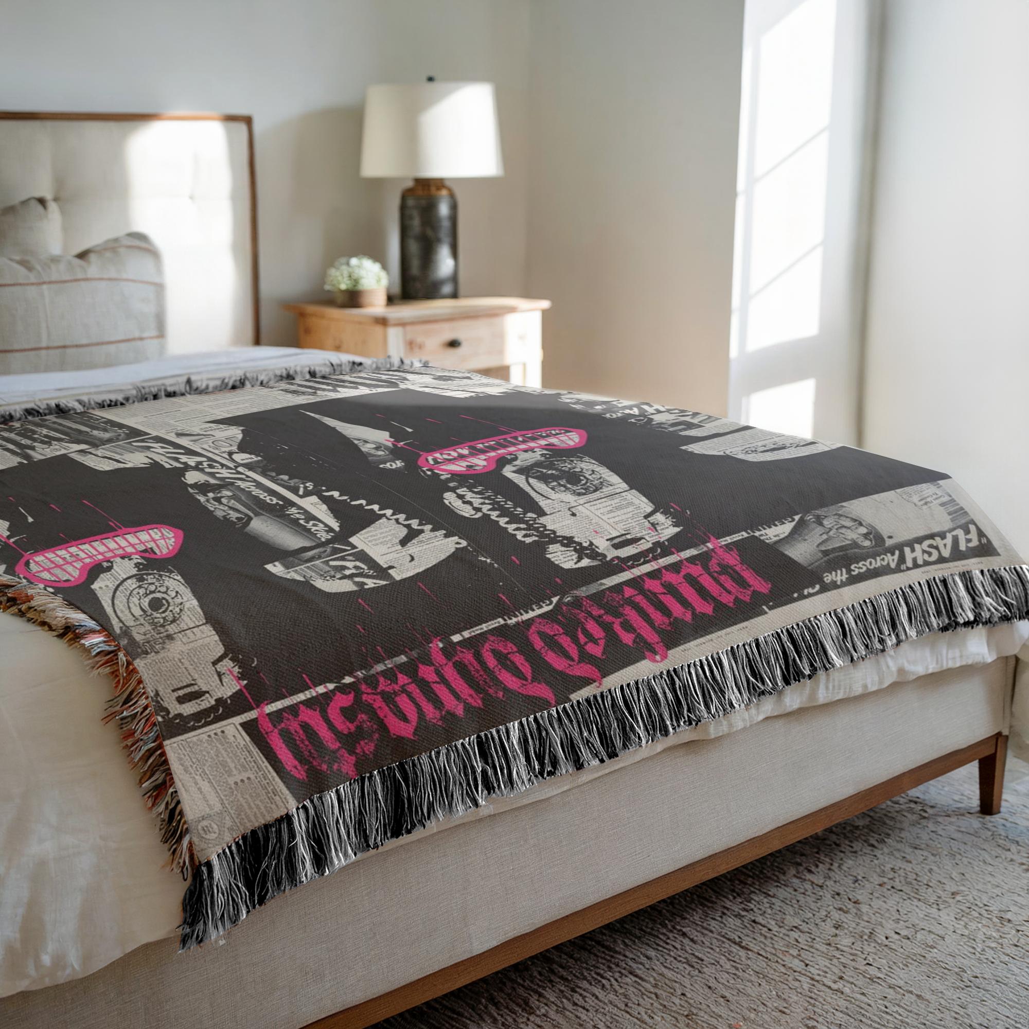 WovenBlanket_52x37-20251016163532486